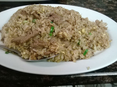 Beef Fried Rice: beef with egg, scallions and white onions.